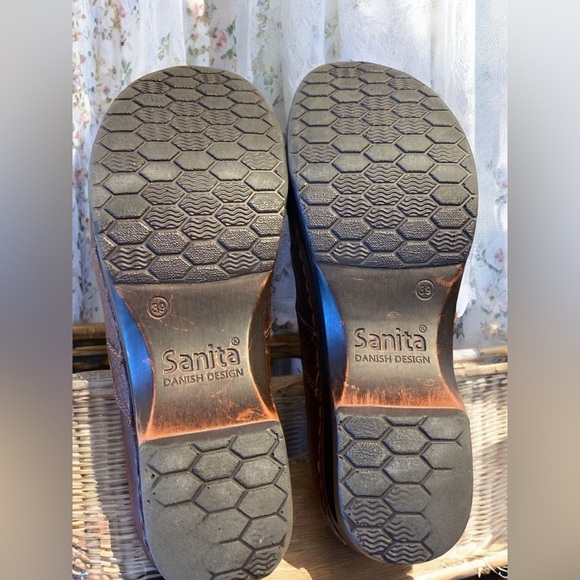 🌟 Sale Sanita Red Leather Clogs Shoes Size 39 - Picture 6 of 14